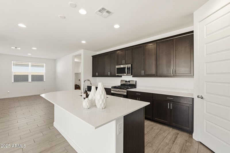 4342 Enmark Dr, San Tan Valley, AZ 85143