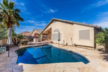 43427 Courtney Dr, Maricopa, AZ 85138