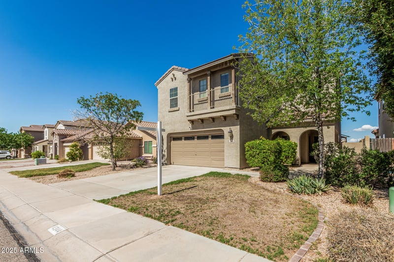 4344 Alamo St, San Tan Valley, AZ 85140