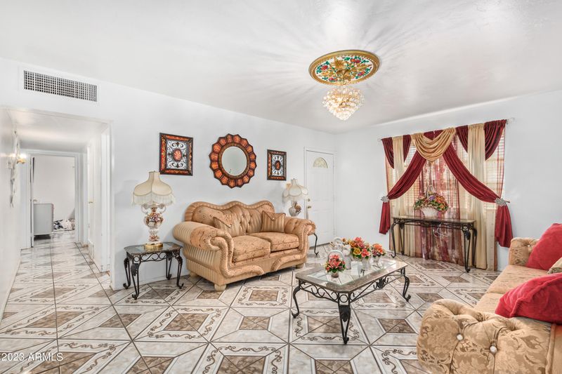 4344 E Hubbell St, Phoenix, AZ 85008