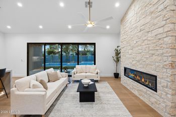 4344 E Mitchell Dr, Phoenix, AZ 85018