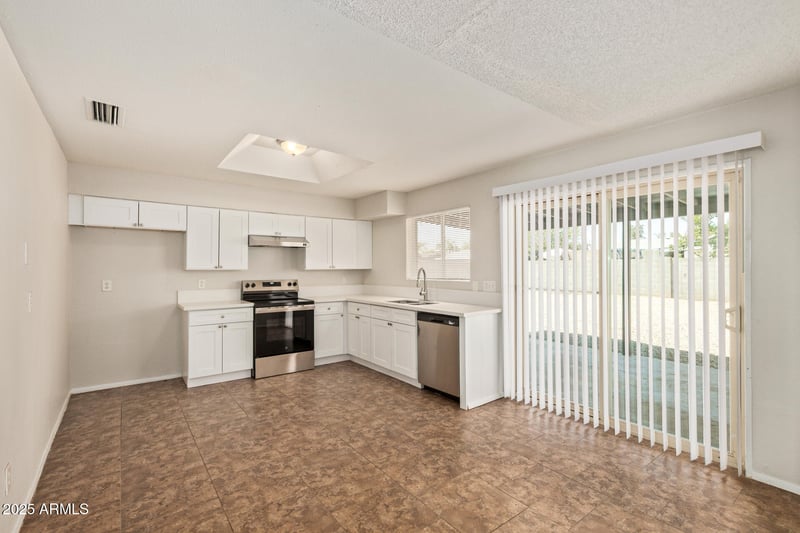 4344 Michelle Dr, Phoenix, AZ 85032