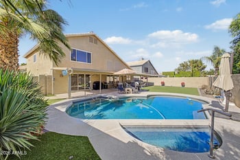 4345 Chama Dr, Glendale, AZ 85310