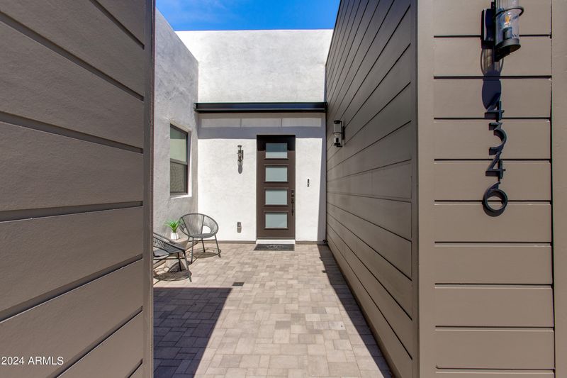 4346 E Cheery Lynn Rd, Phoenix, AZ 85018