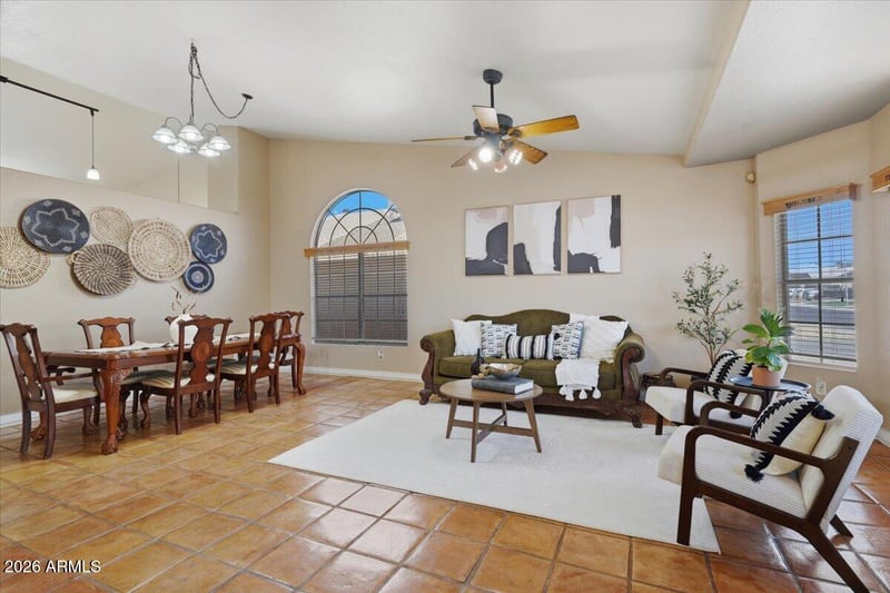 4346 Misty Willow Ln, Glendale, AZ 85310