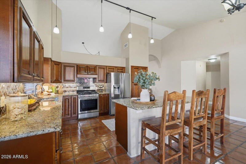 4346 Misty Willow Ln, Glendale, AZ 85310