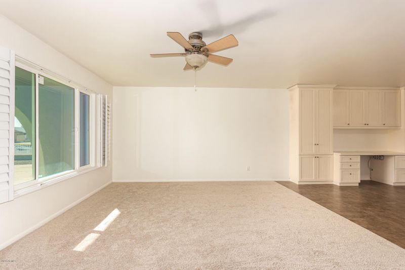 4348 W Cholla St, Glendale, AZ 85304