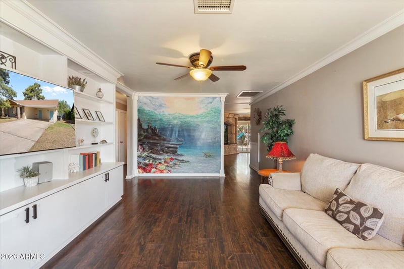 4348 W Garden Dr, Glendale, AZ 85304