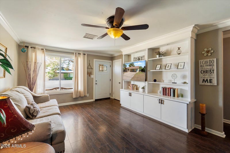 4348 W Garden Dr, Glendale, AZ 85304