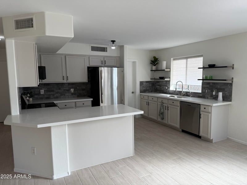 4349 Windsor Ct, Gilbert, AZ 85296