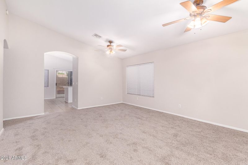 435 N 113th Way, Mesa, AZ 85207