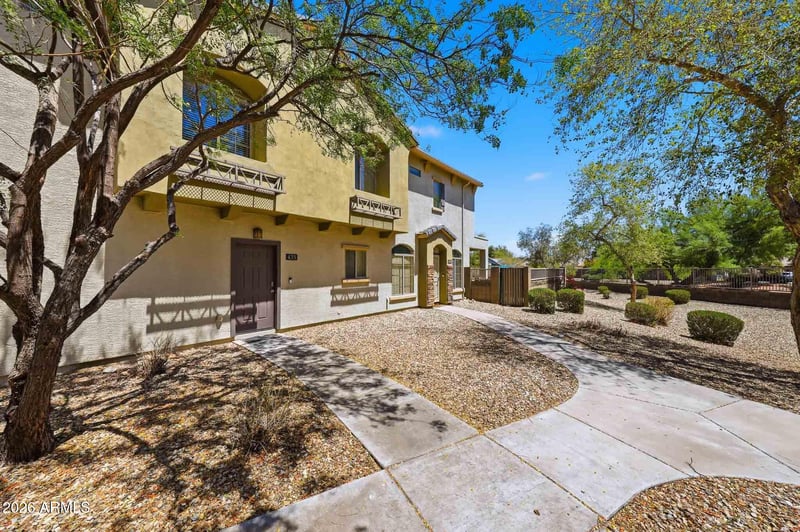 435 N 168th Dr, Goodyear, AZ 85338