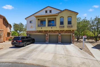 435 N 168th Dr, Goodyear, AZ 85338
