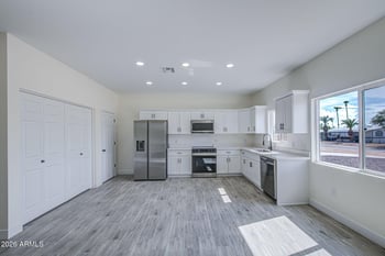 435 S 96th St, Mesa, AZ 85208
