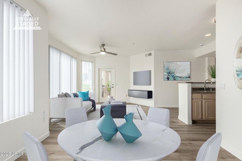 435 W Rio Salado Pw #305, Tempe, AZ 85281