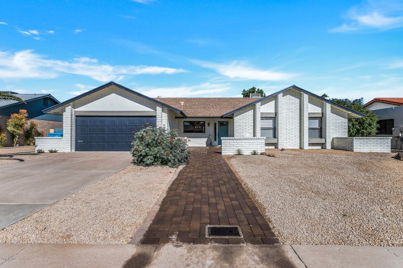 4350 E Hearn Rd, Phoenix, AZ 85032