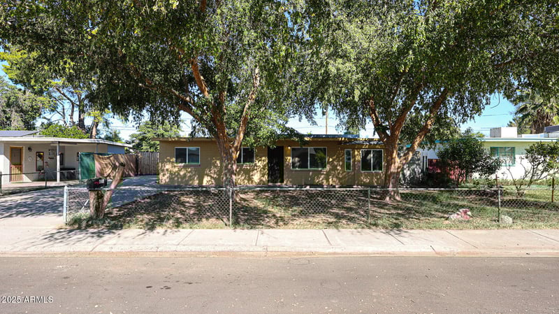 4350 Morten Ave, Glendale, AZ 85301