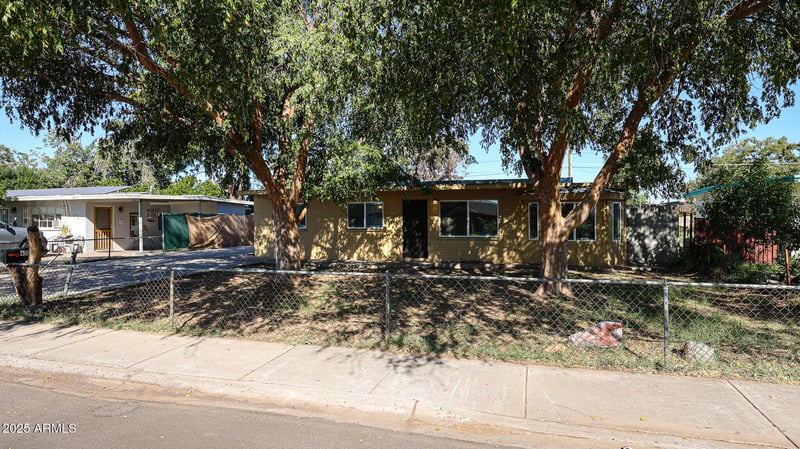 4350 Morten Ave, Glendale, AZ 85301