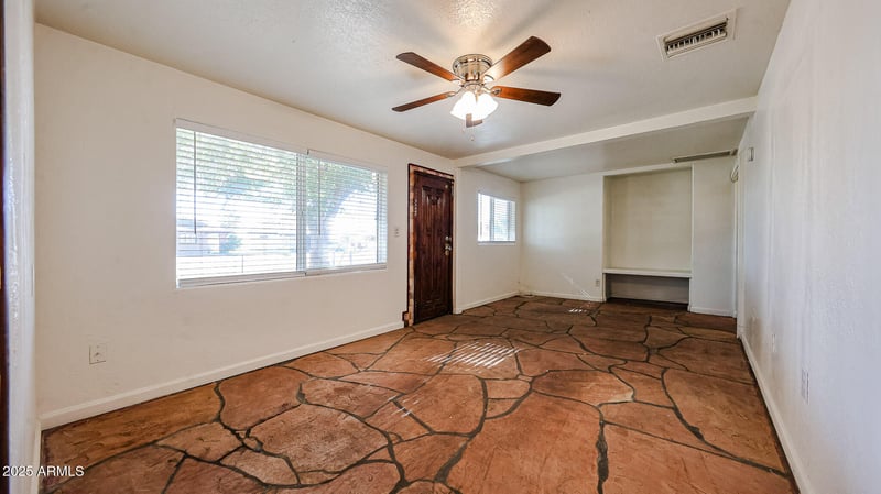 4350 Morten Ave, Glendale, AZ 85301