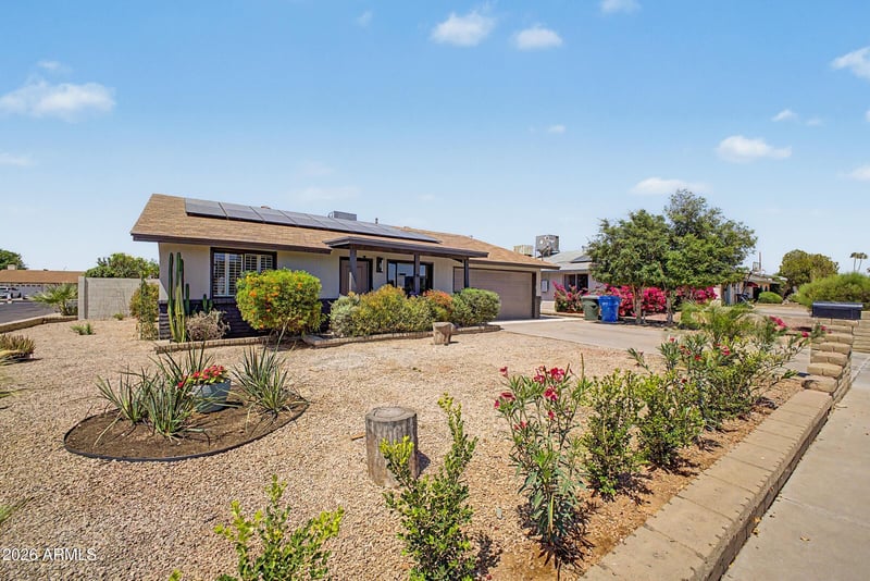 4350 Mescal St, Glendale, AZ 85304