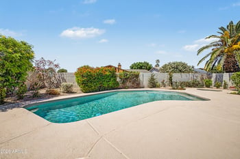 4350 Mescal St, Glendale, AZ 85304