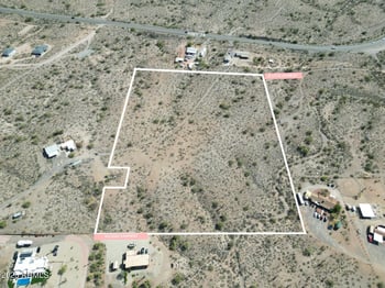 43513 261st Ave, Morristown, AZ 85342