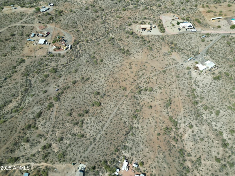 43513 261st Ave, Morristown, AZ 85342