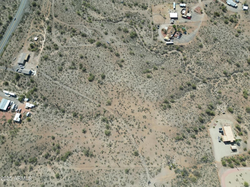 43513 261st Ave, Morristown, AZ 85342