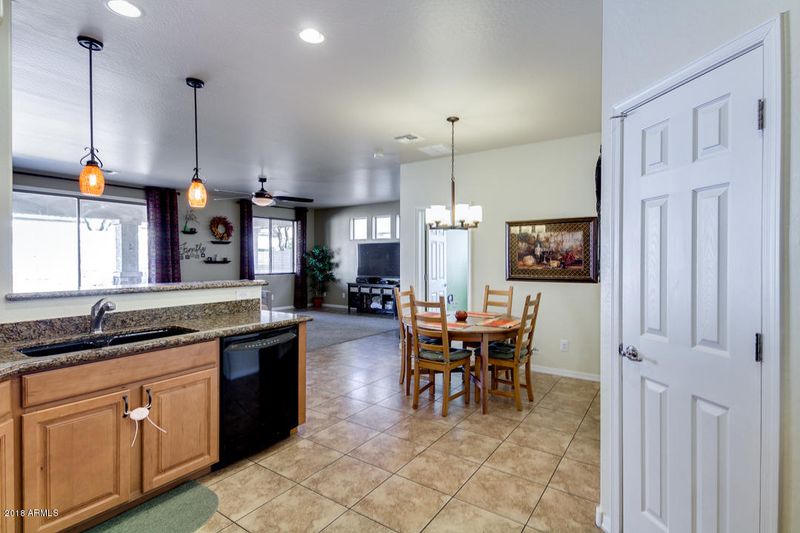 43519 N 44th Ln, New River, AZ 85087