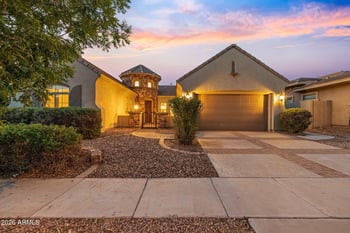 4352 Santa Fe Ct, Gilbert, AZ 85297