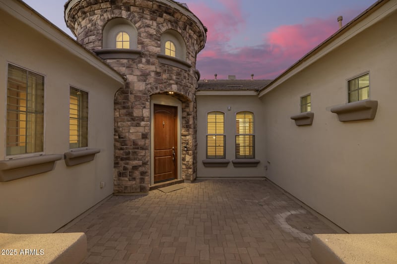 4352 Santa Fe Ct, Gilbert, AZ 85297