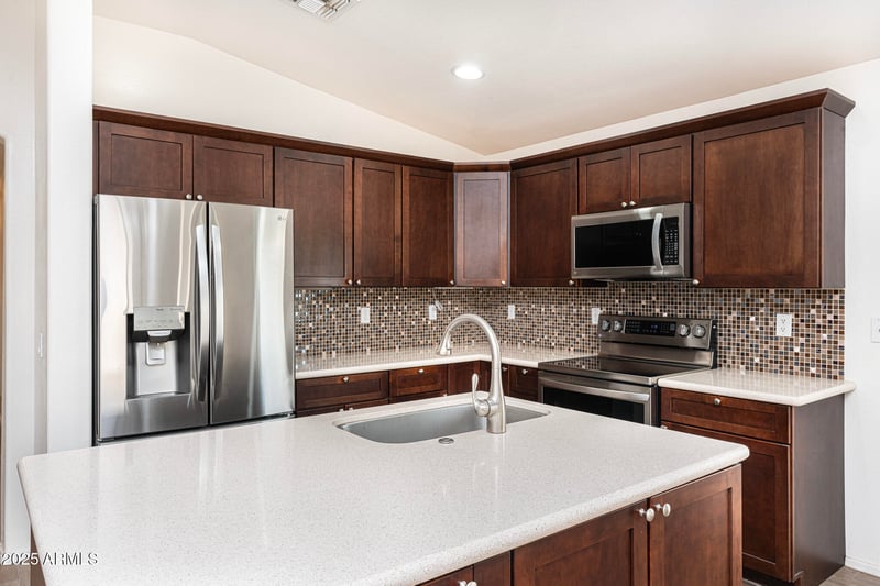 4352 St Catherine Ave, Laveen, AZ 85339