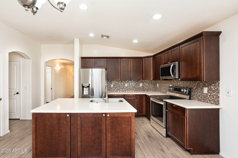 4352 St Catherine Ave, Laveen, AZ 85339