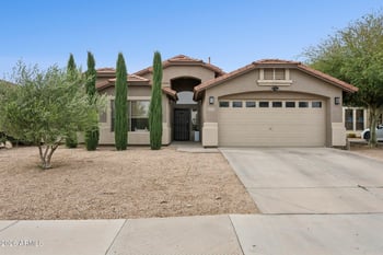 43520 Sunland Dr, Maricopa, AZ 85138