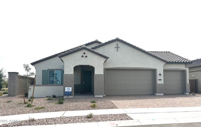 43527 Wollemi St, Queen Creek, AZ 85140