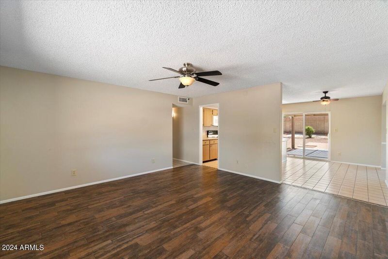 4353 E Jicarilla St, Phoenix, AZ 85044