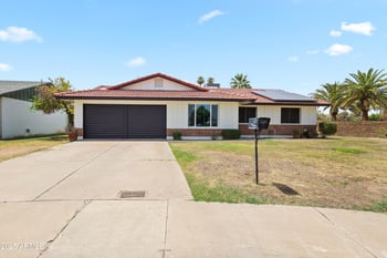 4353 Mescal St, Glendale, AZ 85304