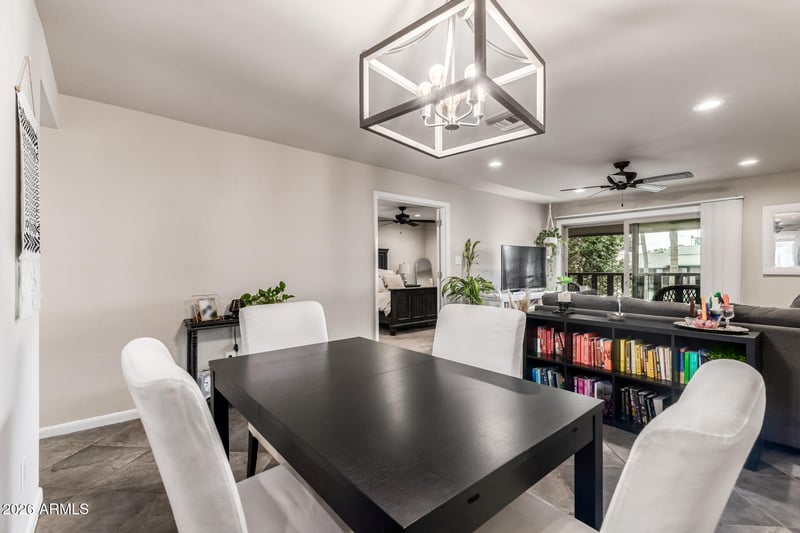 4354 82nd St #215, Scottsdale, AZ 85251