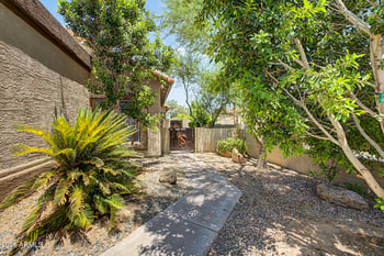 4354 Dry Creek Rd, Phoenix, AZ 85044