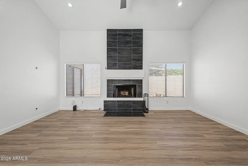4354 E Dry Creek Rd, Phoenix, AZ 85044