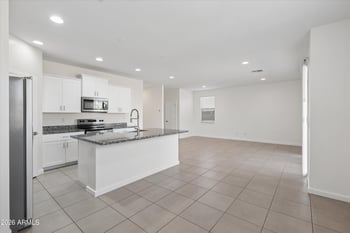4354 W Allen St, Laveen, AZ 85339