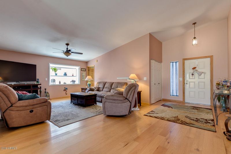 4356 W Kimberly Way, Glendale, AZ 85308