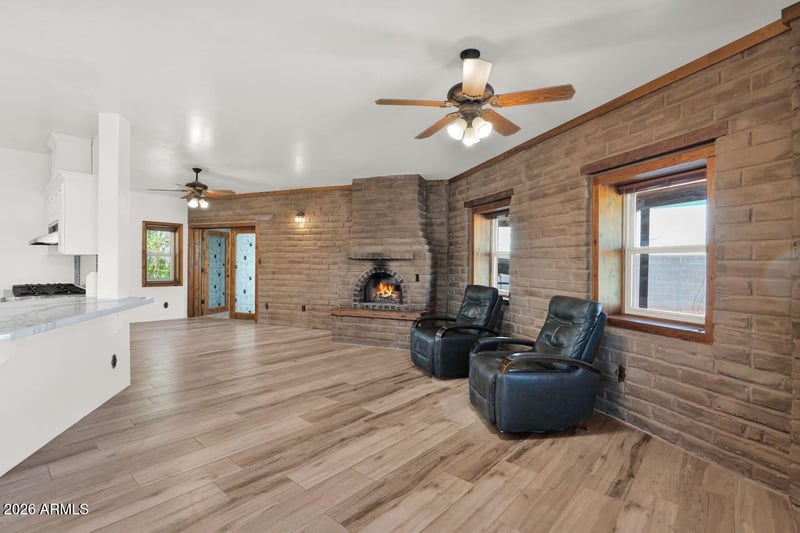 43607 N Coyote Rd, San Tan Valley, AZ 85140