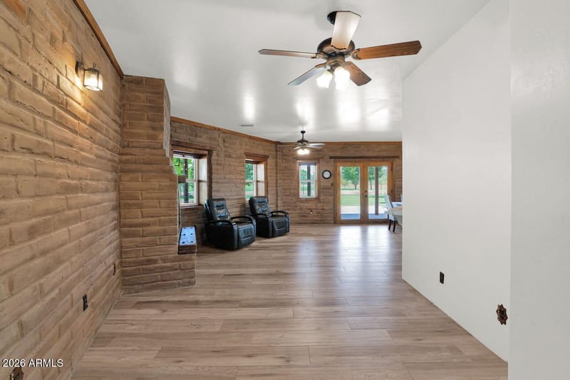 43607 N Coyote Rd, San Tan Valley, AZ 85140