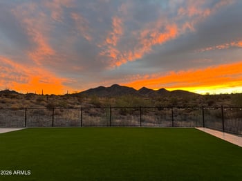 43607 N National Ct, New River, AZ 85087