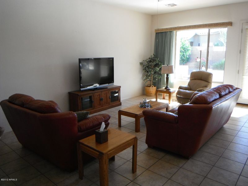 4361 E Briles Rd, Phoenix, AZ 85050
