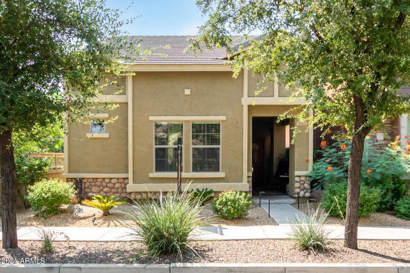4361 E Selena Dr, Phoenix, AZ 85050