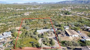 43612 3rd Ave, New River, AZ 85087