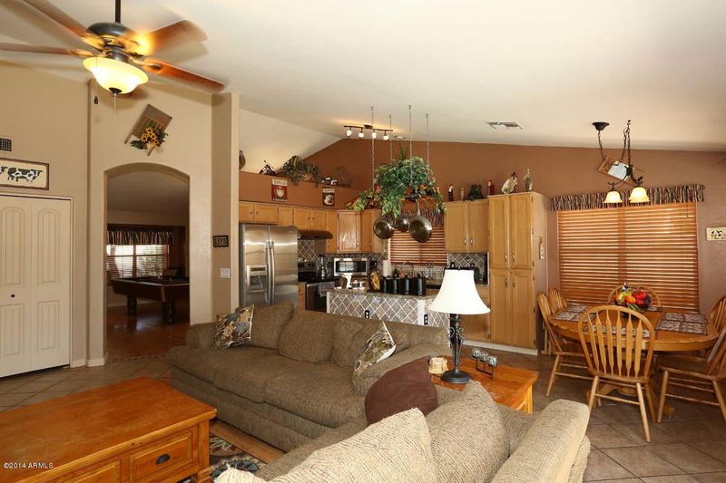 4363 E Angela Dr, Phoenix, AZ 85032