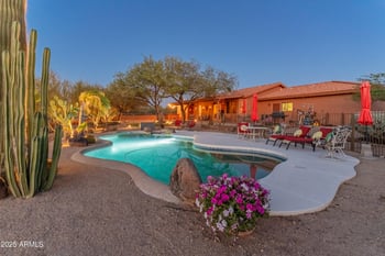 43638 22nd St, New River, AZ 85087